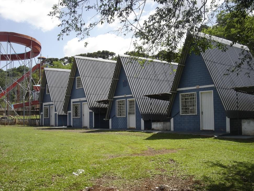 Chalés do Recanto Mata Nativa próximos ao parque aquático